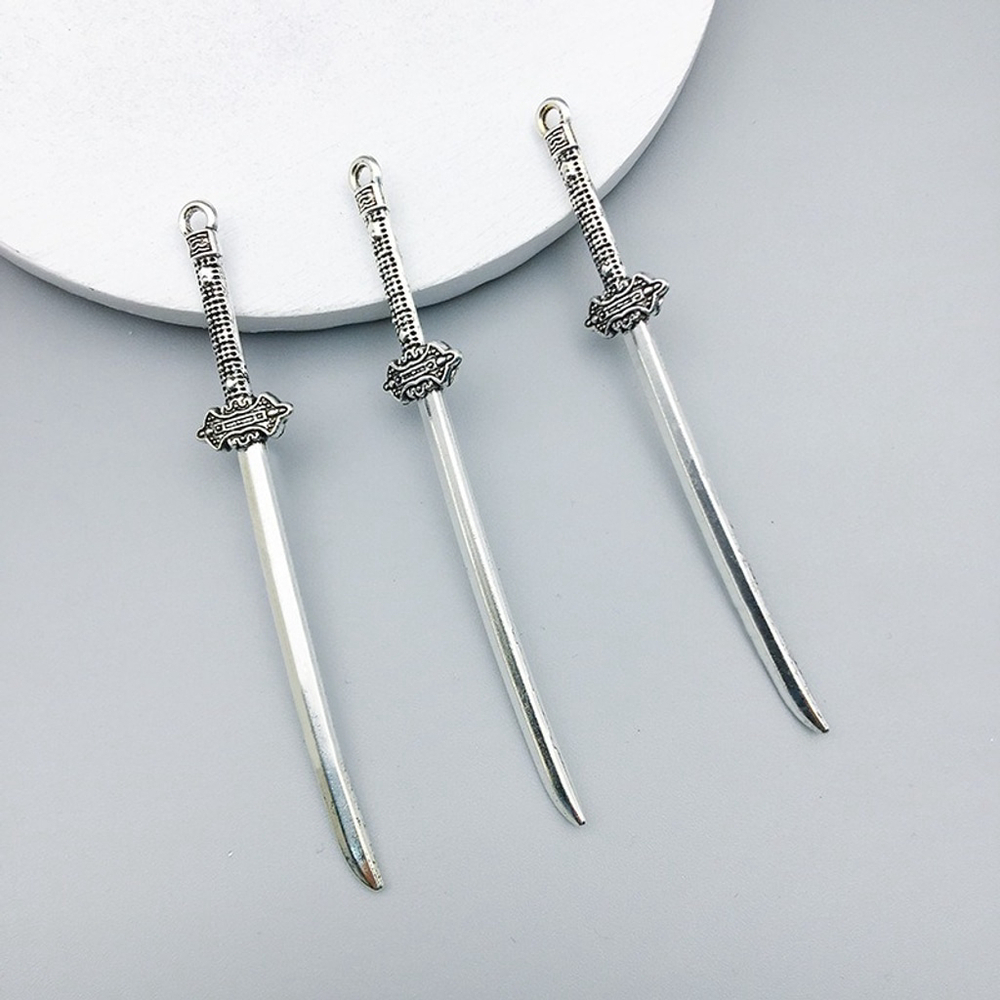 Samurai’s Moon Katana Warrior Alloy Pendant for Jewelry, Crafts & Cosplay NWT